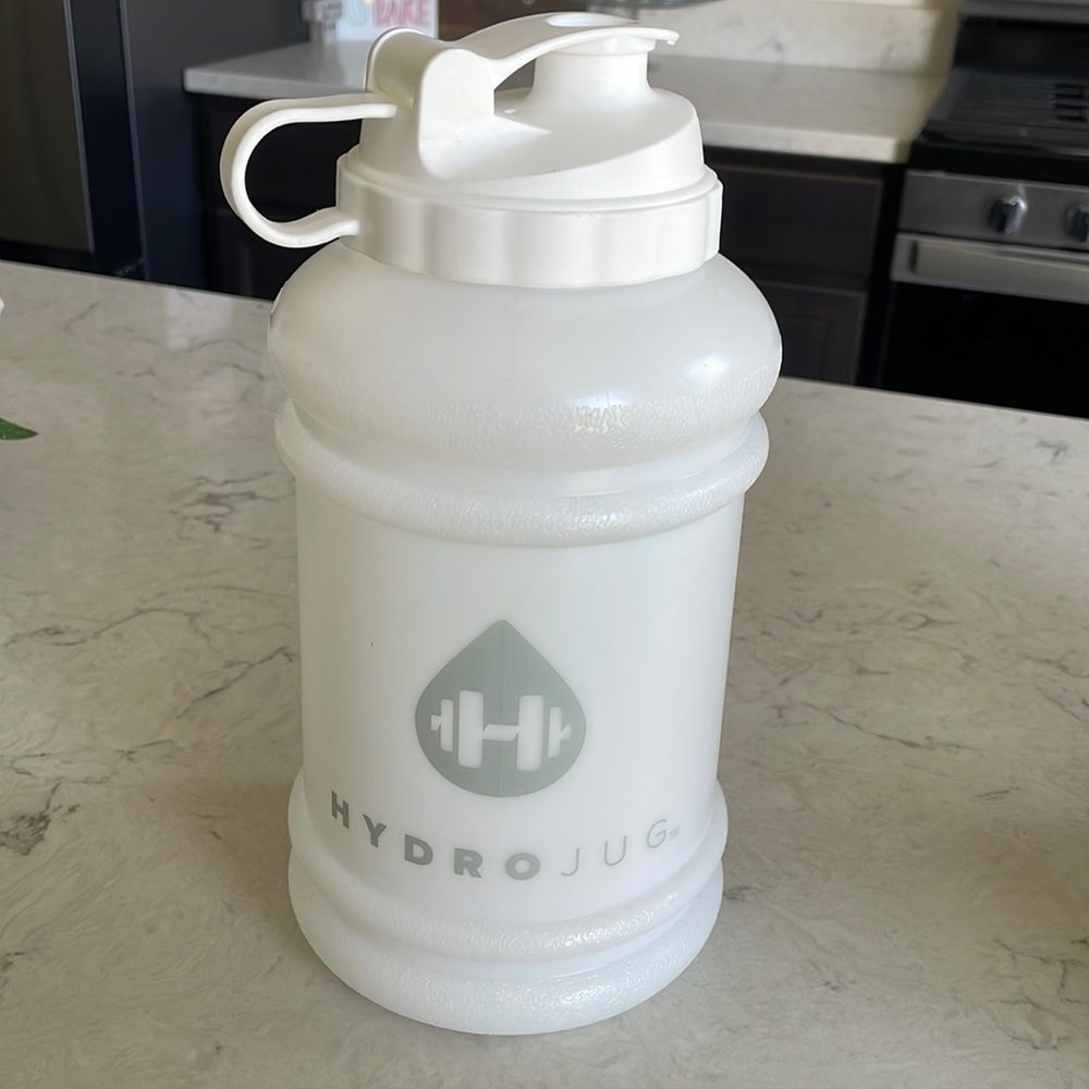 White hydrojug